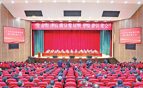 新春开门红！麻花豆电影高清荣膺多项政府嘉奖